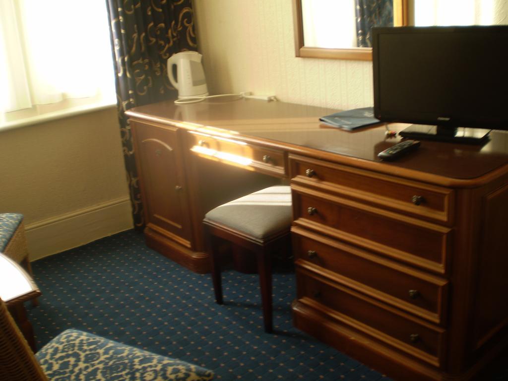 Park View Hotel Істборн Екстер'єр фото