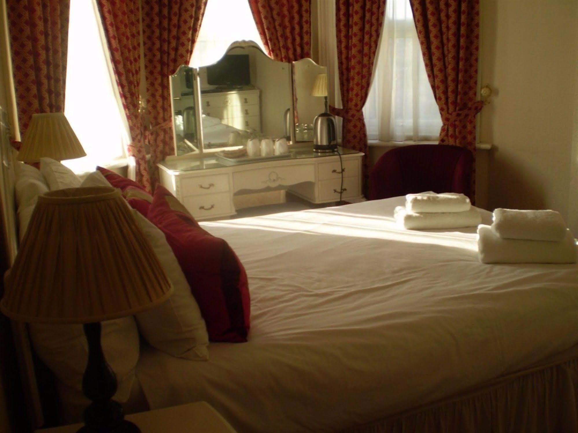 Park View Hotel Істборн Екстер'єр фото